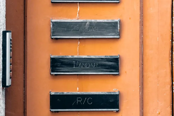 Sensor para puerta de entrada